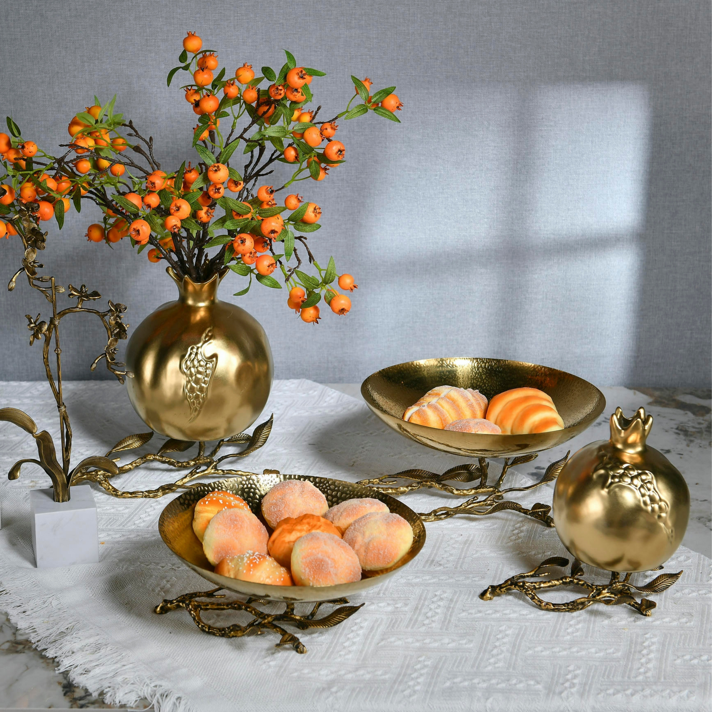 Auric Vine Hammered Gold Bowl with Elevated Branch Stand