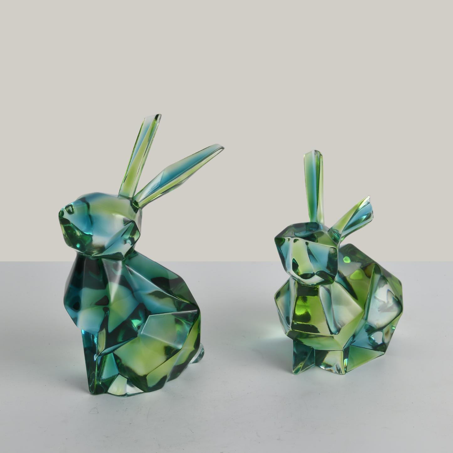 Verdant hopper Ornament (Set of 2)
