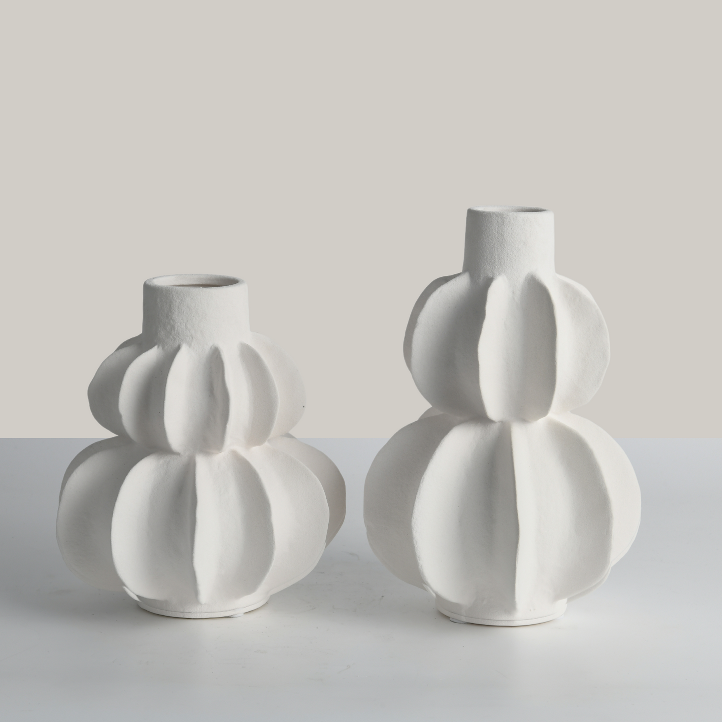 Ivory Bloom Ceramic Flower Vase (Set of 2)