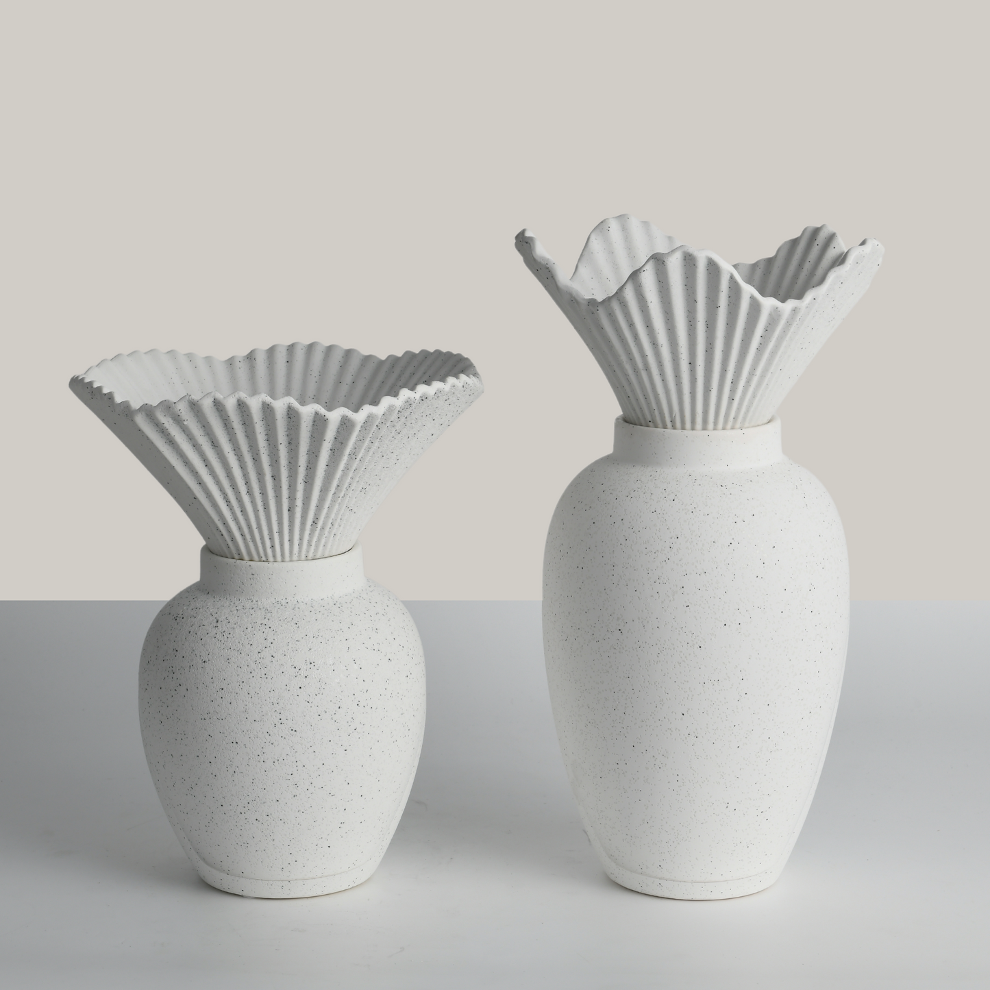 Seraph Curve Ceramic Flower Vase (Set of 2)