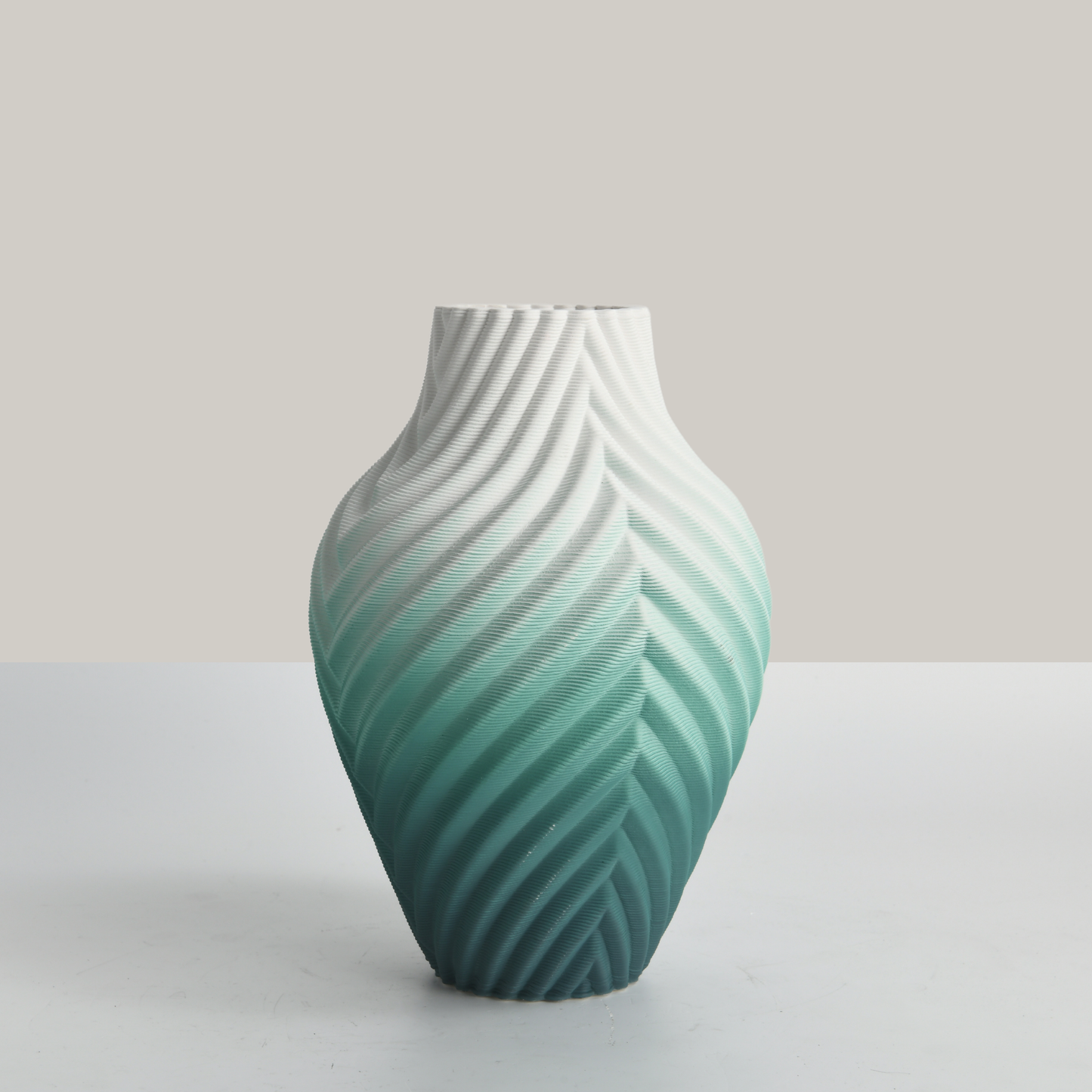 Oceania Grace Ceramic Flower Vase (Small)