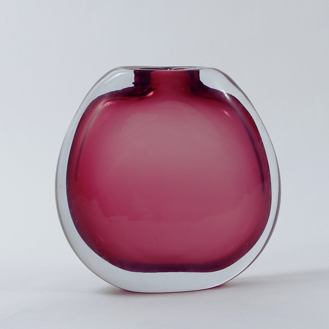 Crimson Radiance Glass Vase