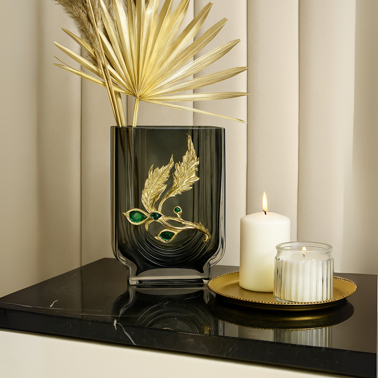 Emerald Ash Vertical Glass Vase (Small)