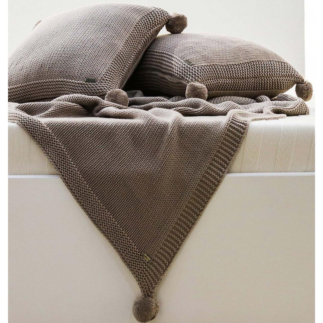 Chunky Jersey Stone & Natural Throw & Cushion Cover Set (16 in x 16 in)