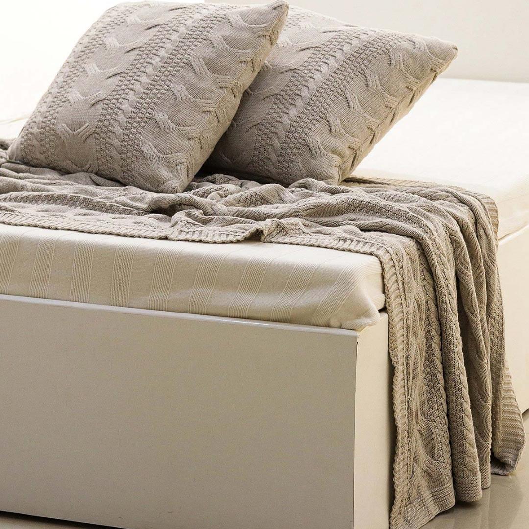 Classical Stone LT Beige Melange Throw & Cushion Cover Set (18 in x 18 in)