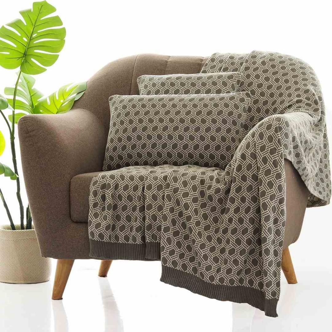 Geometric Fossil & Natural Cotton Knitted Decorative Cushion Cover (12 in x 20 in)