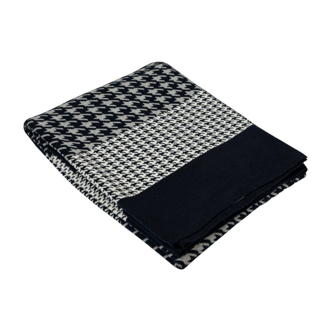 Hounds Tooth Royal Blue & Grey Cotton Knitted Throw Blanket (50 in x 66 in)